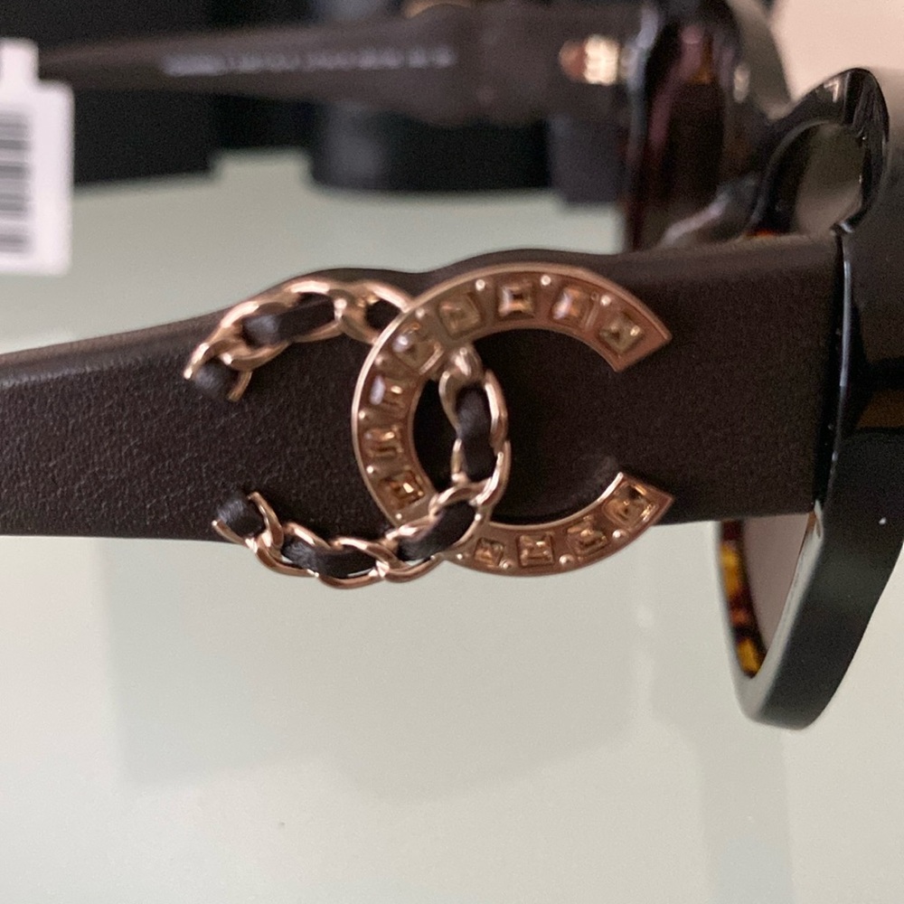NIB Auth CHANEL dress BUTTERFLY SUNGLASSES/glasses/frame Ref.5457QA C714/3 ITALY - Picture 9 of 14